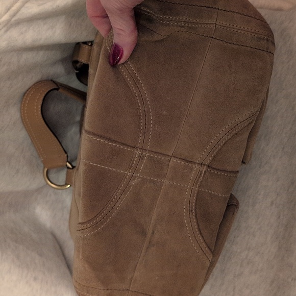 Coach Tan Leather Shoulder Bag - Picture 6 of 8